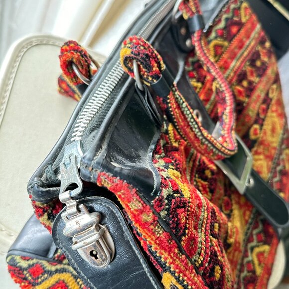 Vintage Travel Carry On Style Carpet Handbag - Picture 10 of 10